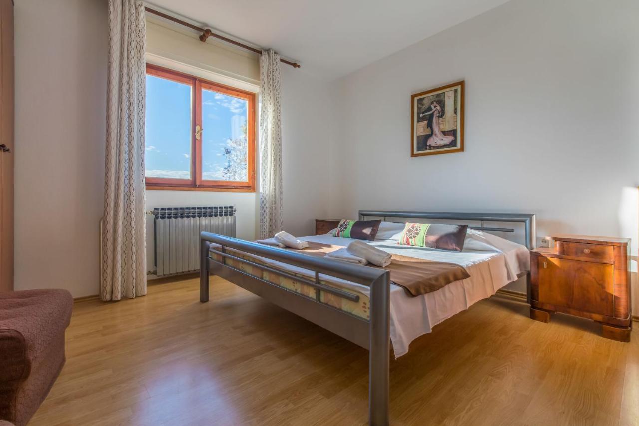 Apartment Roni Crikvenica Dış mekan fotoğraf